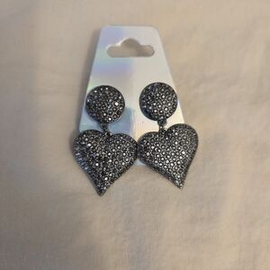 Black Heart Drop Earrings – Biker / Goth Aesthetic